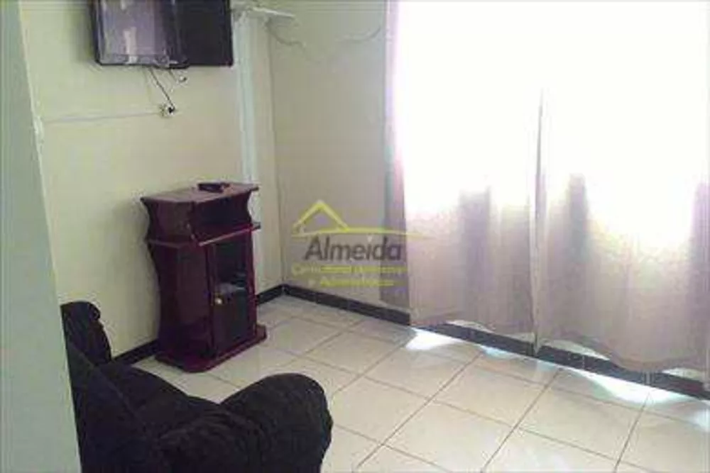 Apartamento à venda com 3 quartos, 95m² - Foto 1