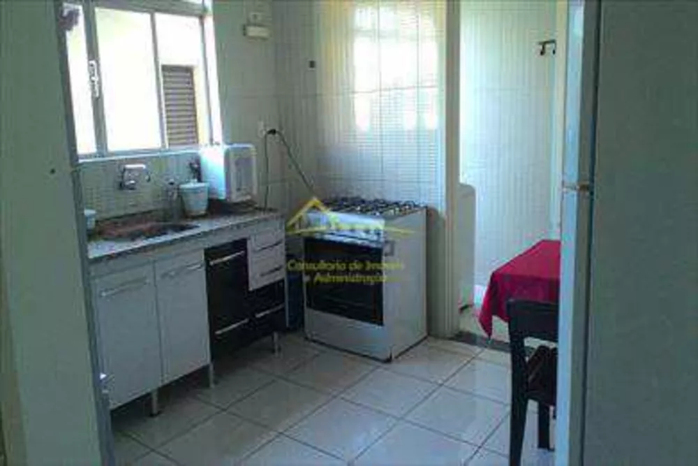 Apartamento à venda com 3 quartos, 95m² - Foto 3