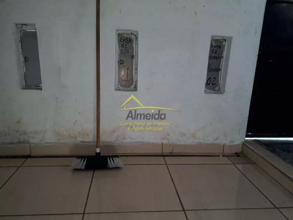 Sobrado à venda com 6 quartos, 180m² - Foto 6