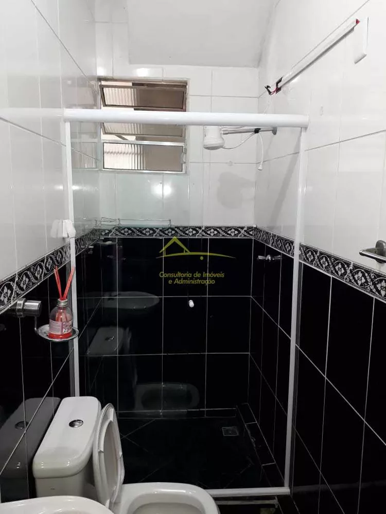 Sobrado à venda com 6 quartos, 180m² - Foto 3