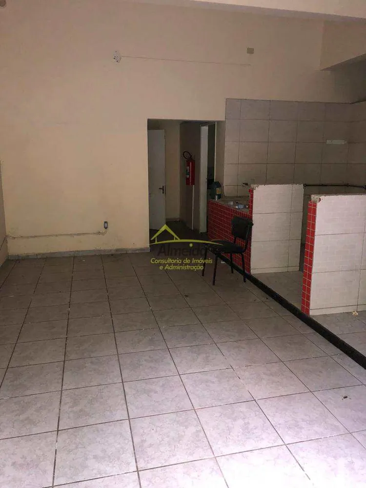 Loja-Salão, 120 m² - Foto 1