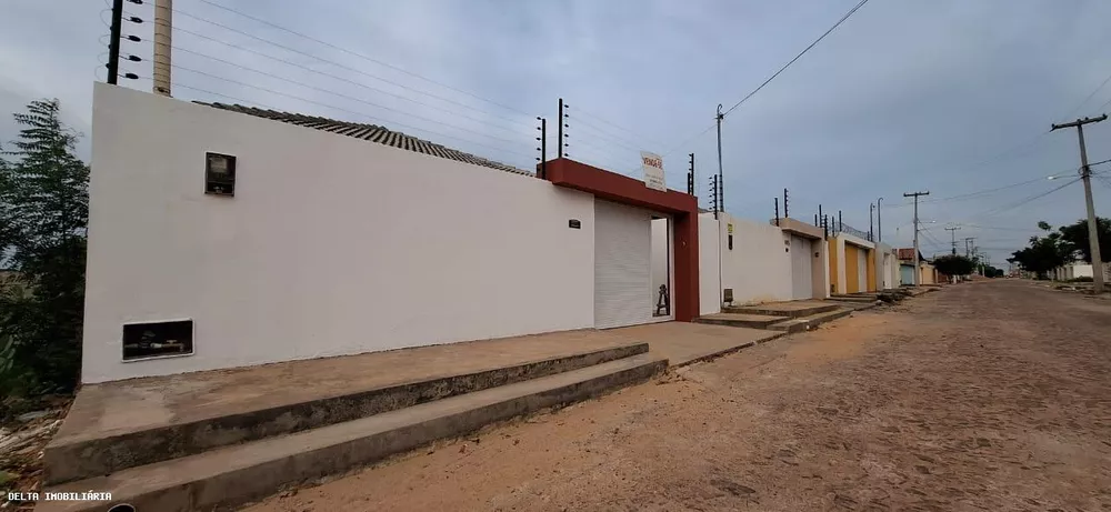 Casa à venda com 3 quartos, 200m² - Foto 1