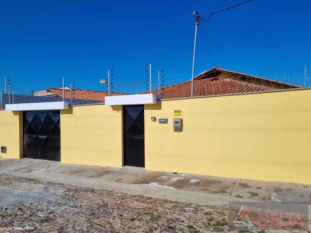 Casa à venda com 3 quartos, 318m² - Foto 2