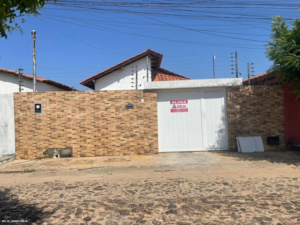 Casa para alugar com 2 quartos, 180m² - Foto 1