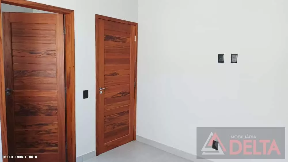 Casa à venda com 3 quartos, 250m² - Foto 9