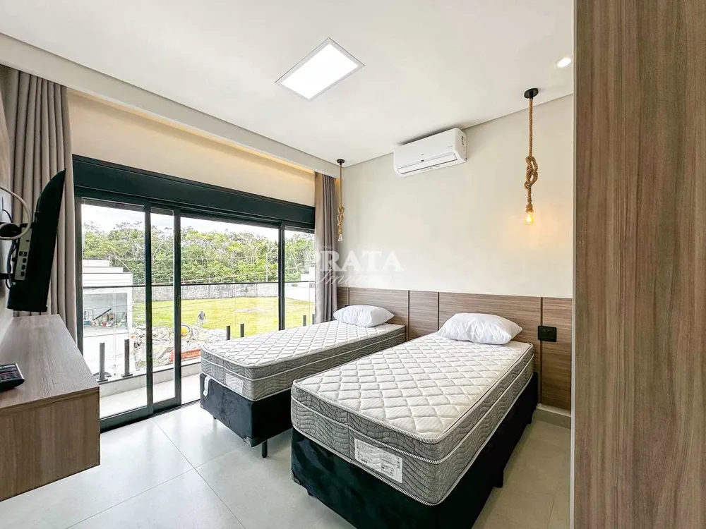 Sobrado, 6 quartos, 291 m² - Foto 10