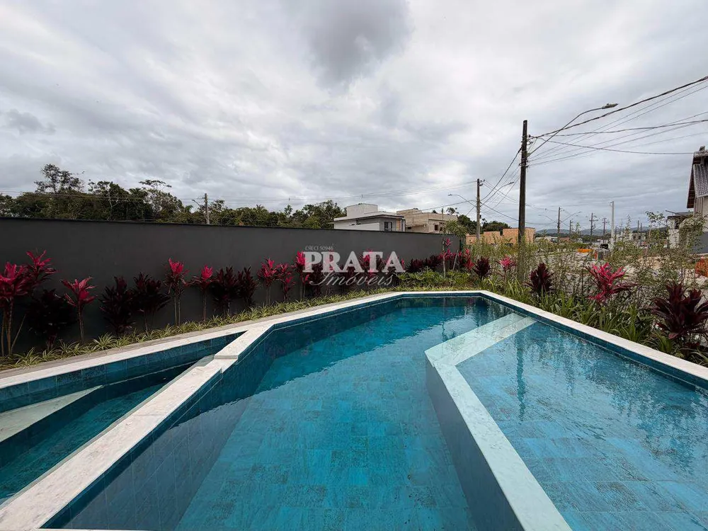 Sobrado, 6 quartos, 291 m² - Foto 3