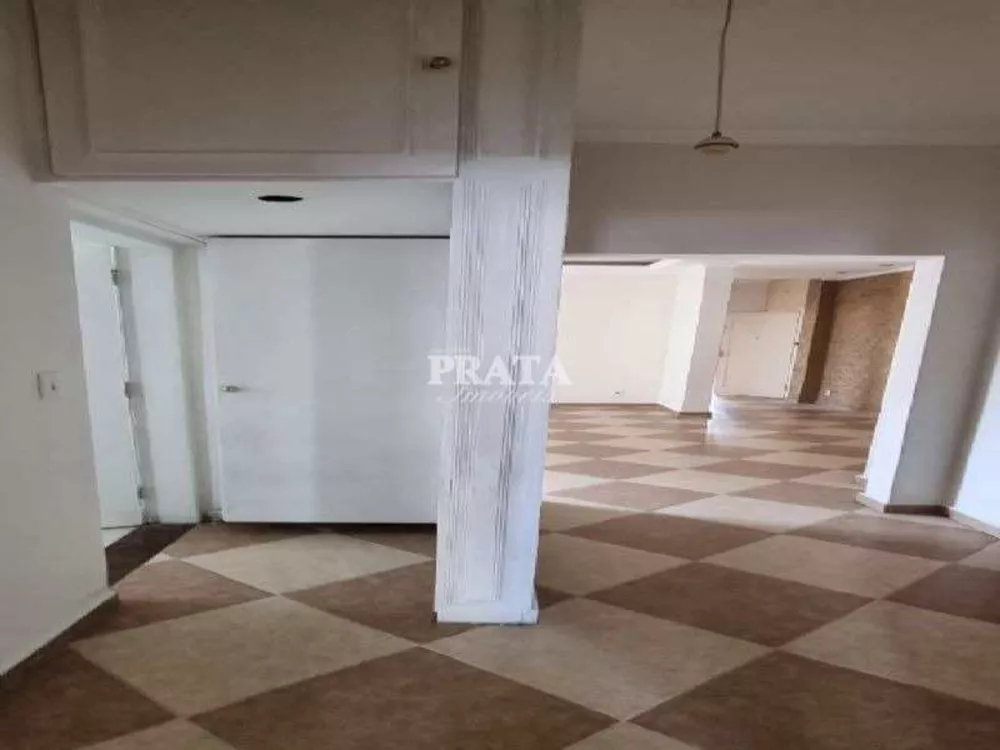 Apartamento à venda com 3 quartos, 125m² - Foto 12