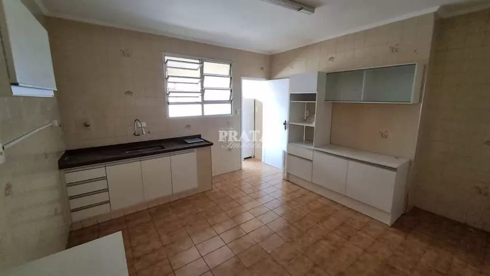 Apartamento para alugar com 2 quartos, 125m² - Foto 7