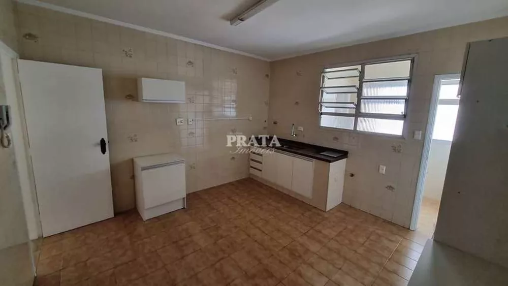 Apartamento para alugar com 2 quartos, 125m² - Foto 8