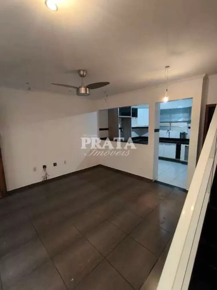 Sobrado à venda com 2 quartos, 69m² - Foto 1