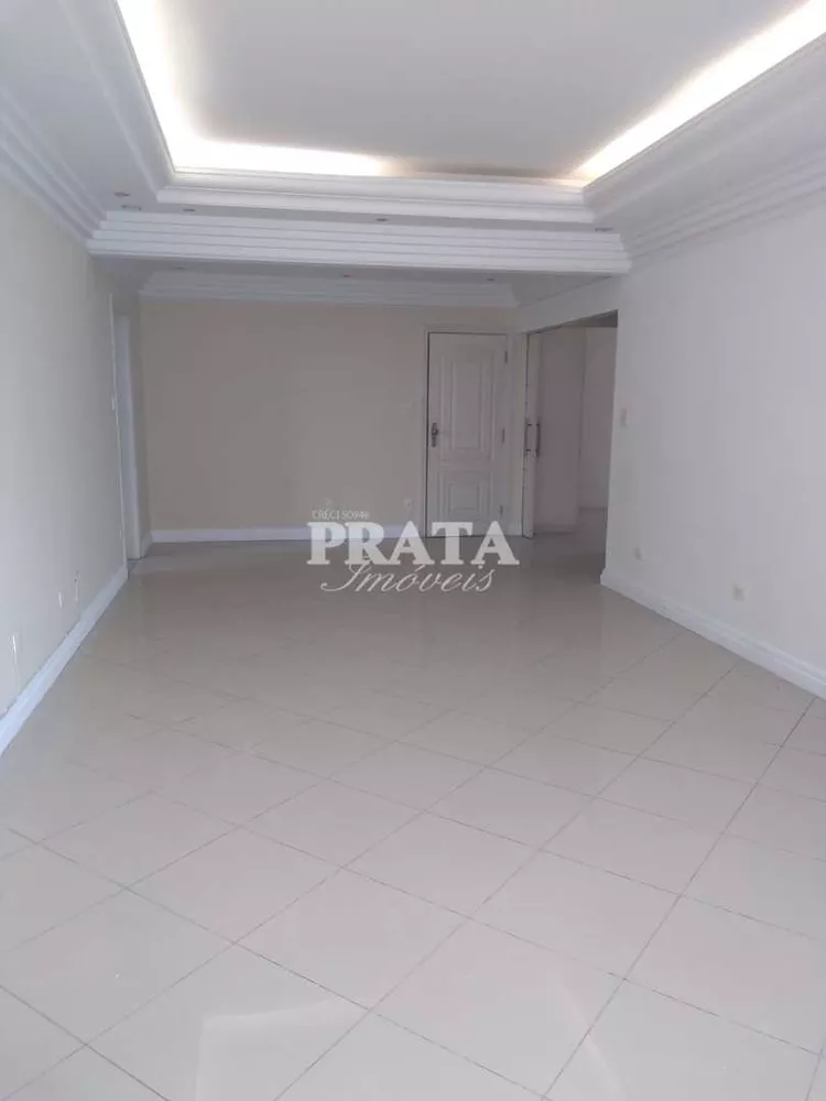 Apartamento para alugar com 3 quartos, 200m² - Foto 2