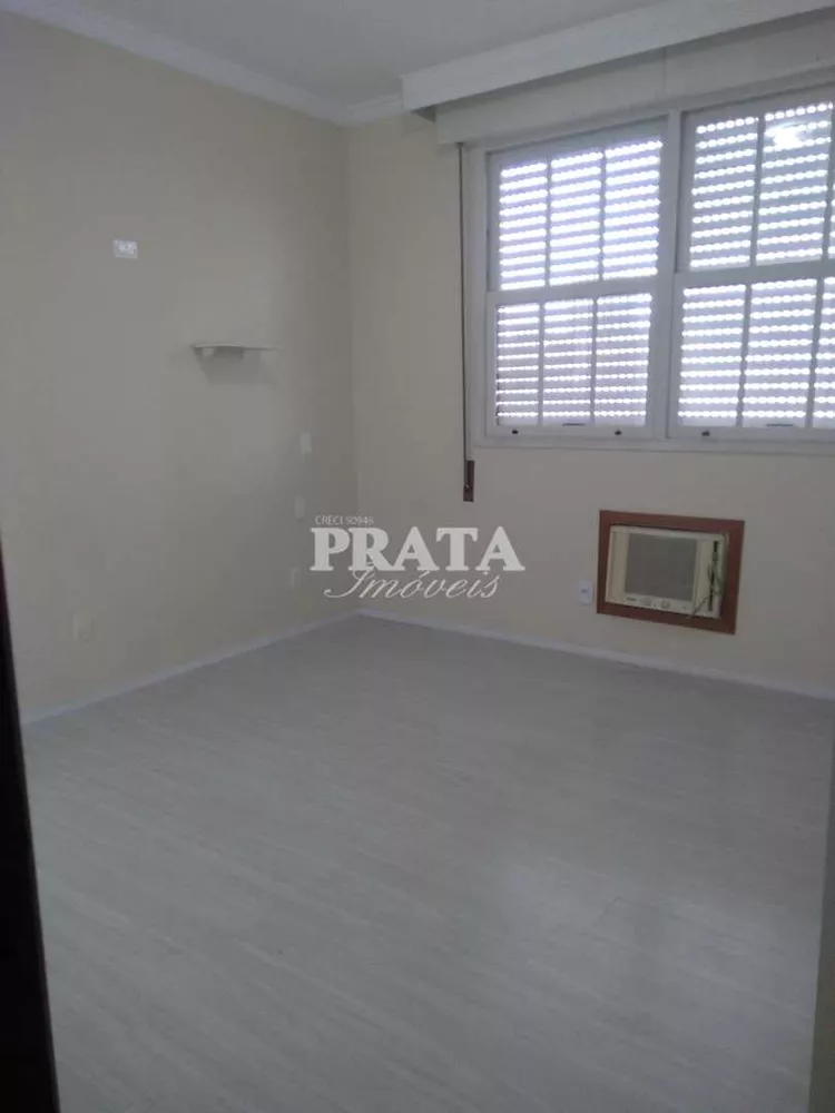 Apartamento para alugar com 3 quartos, 200m² - Foto 3