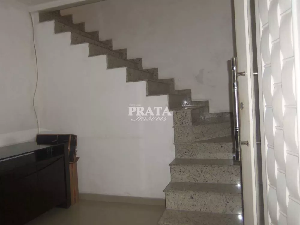 Sobrado à venda com 3 quartos, 200m² - Foto 3