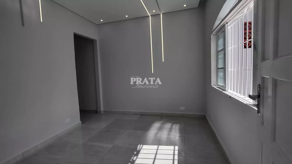 Casa à venda com 2 quartos, 48m² - Foto 4