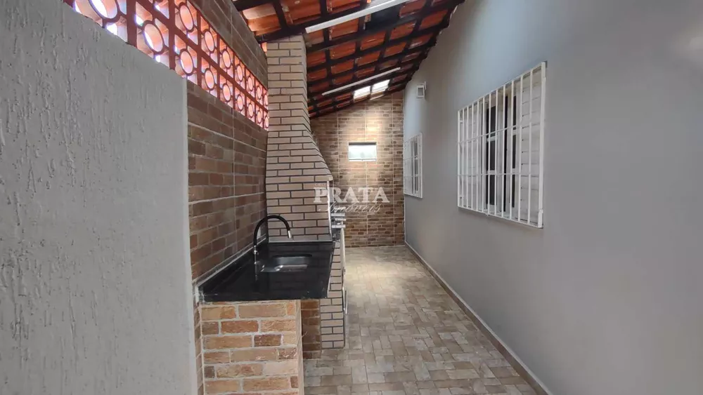 Casa à venda com 2 quartos, 48m² - Foto 3