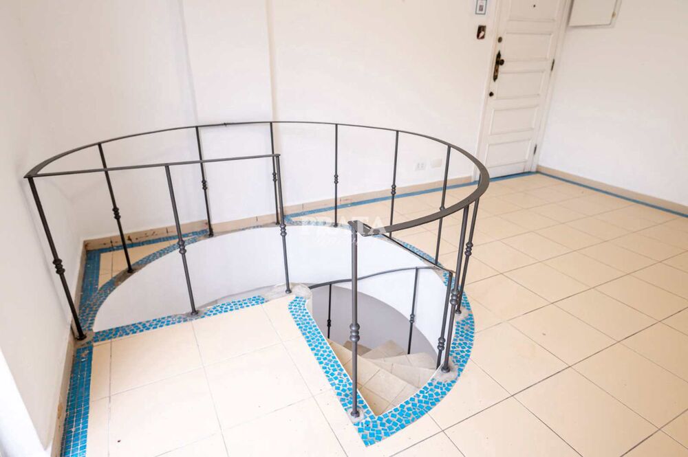 Apartamento à venda com 5 quartos, 208m² - Foto 1
