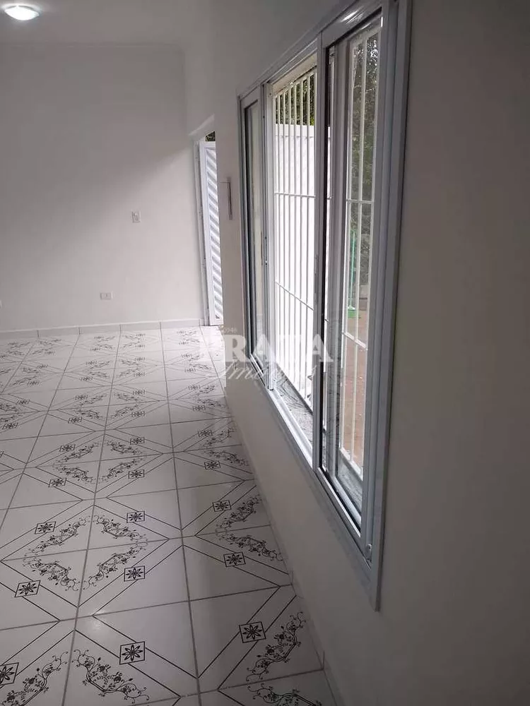 Sobrado à venda com 2 quartos, 100m² - Foto 3