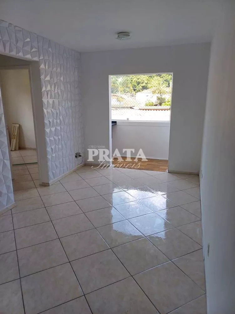 Apartamento à venda com 2 quartos, 52m² - Foto 2