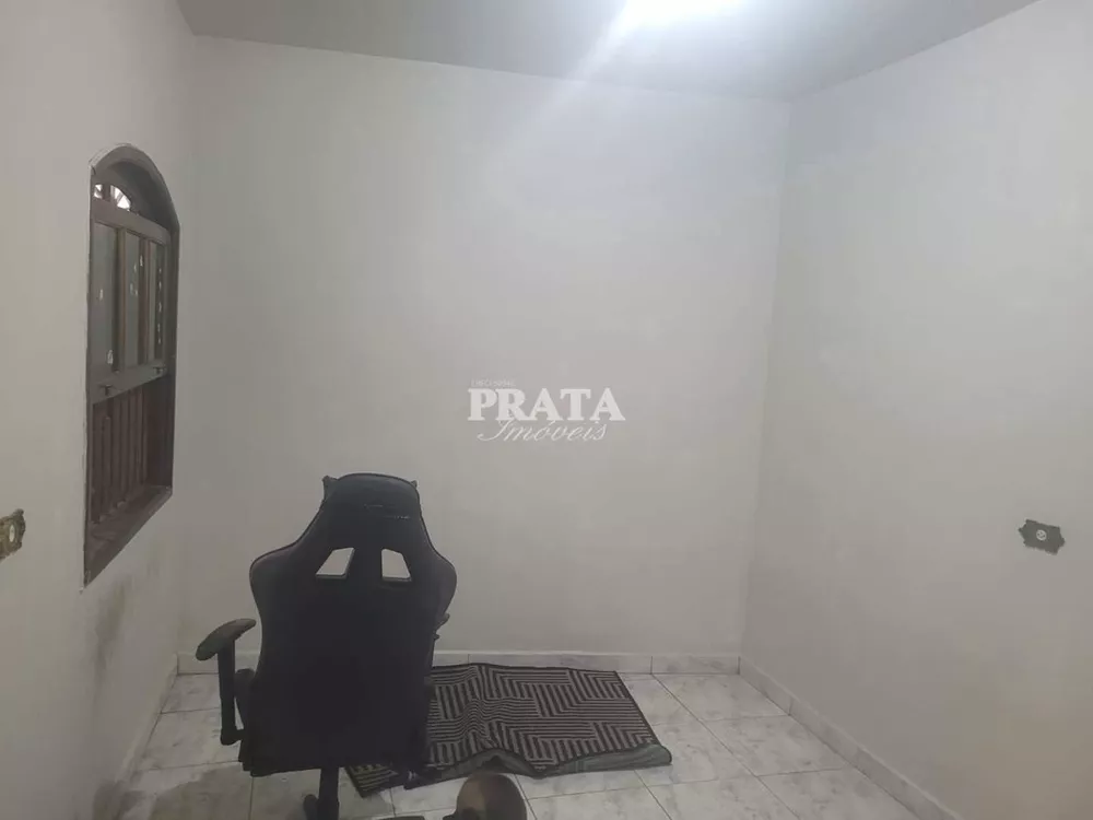 Casa à venda com 3 quartos, 200m² - Foto 8