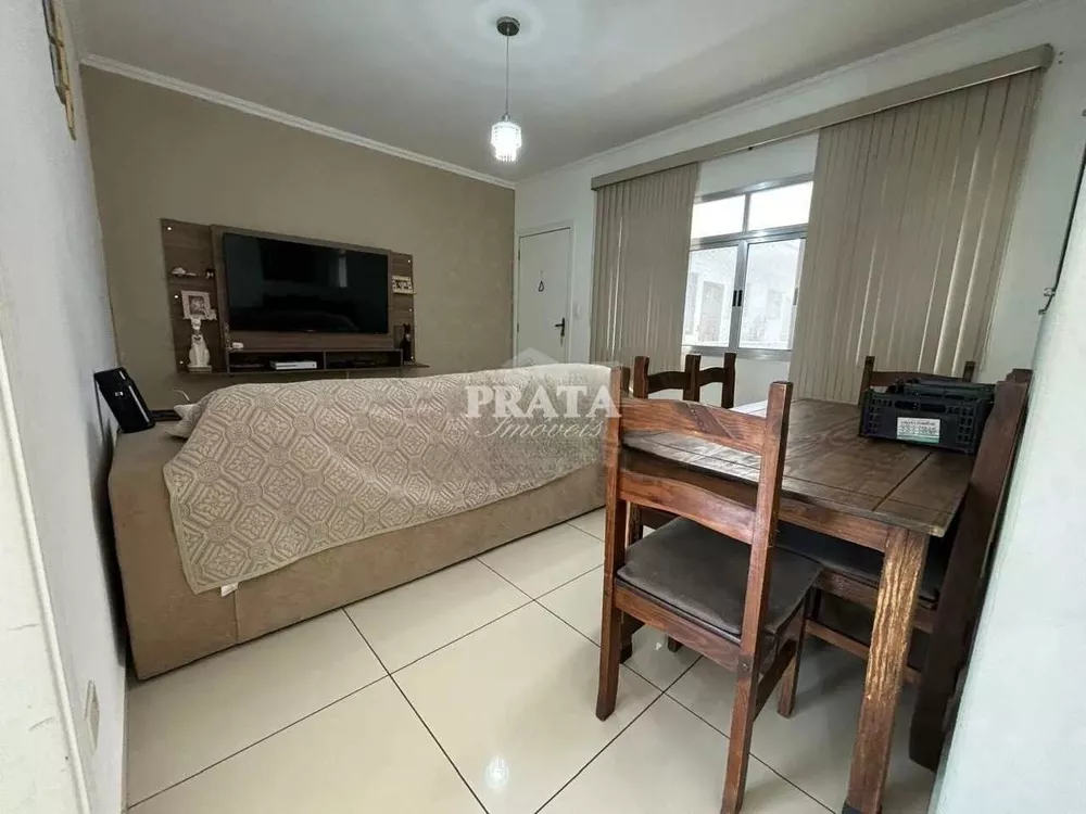 Apartamento à venda com 2 quartos, 70m² - Foto 2