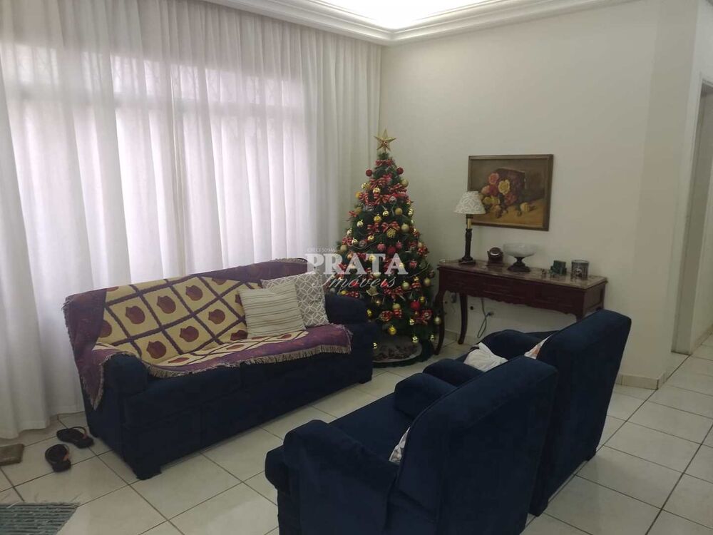 Casa à venda com 3 quartos, 158m² - Foto 1