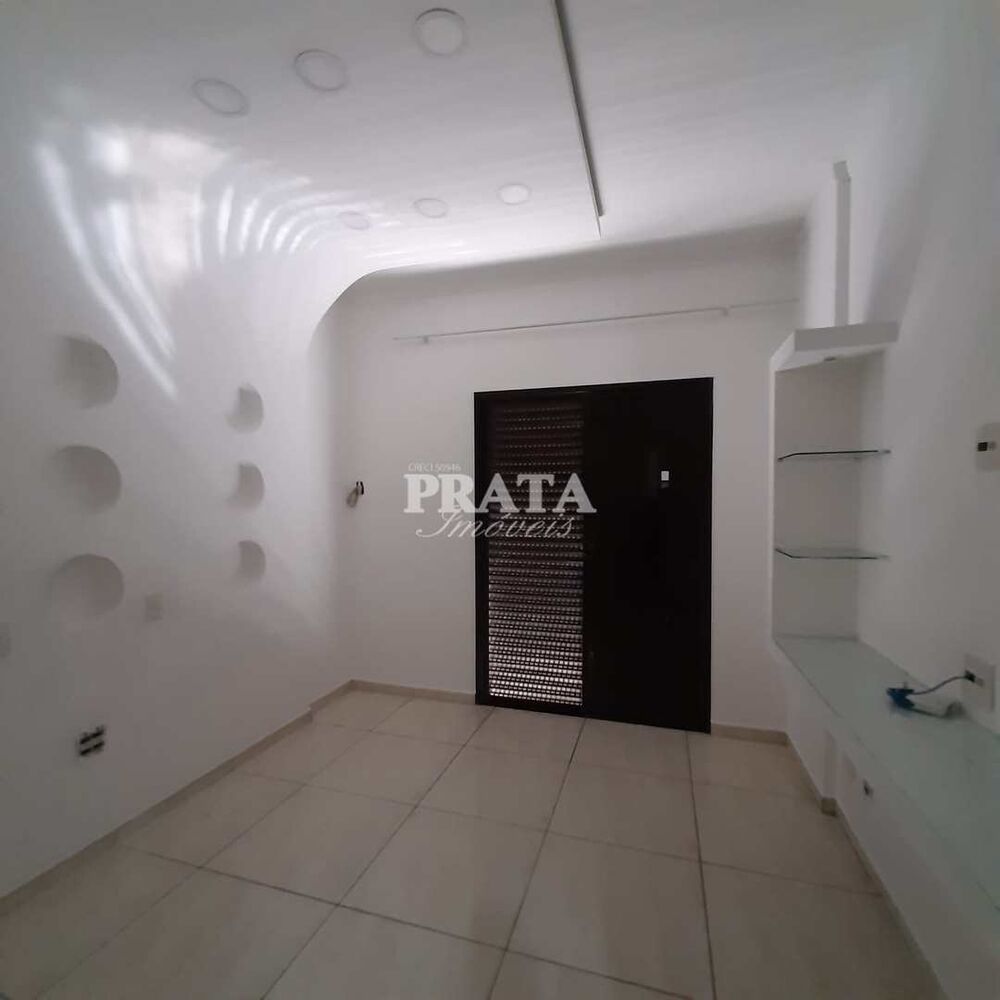 Apartamento à venda com 3 quartos, 140m² - Foto 2