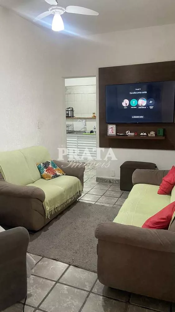 Casa à venda com 3 quartos, 230m² - Foto 2