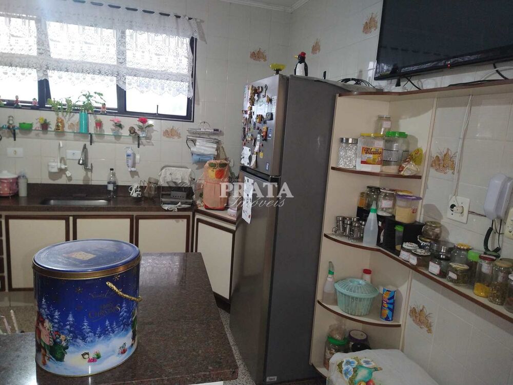 Casa à venda com 3 quartos, 183m² - Foto 4