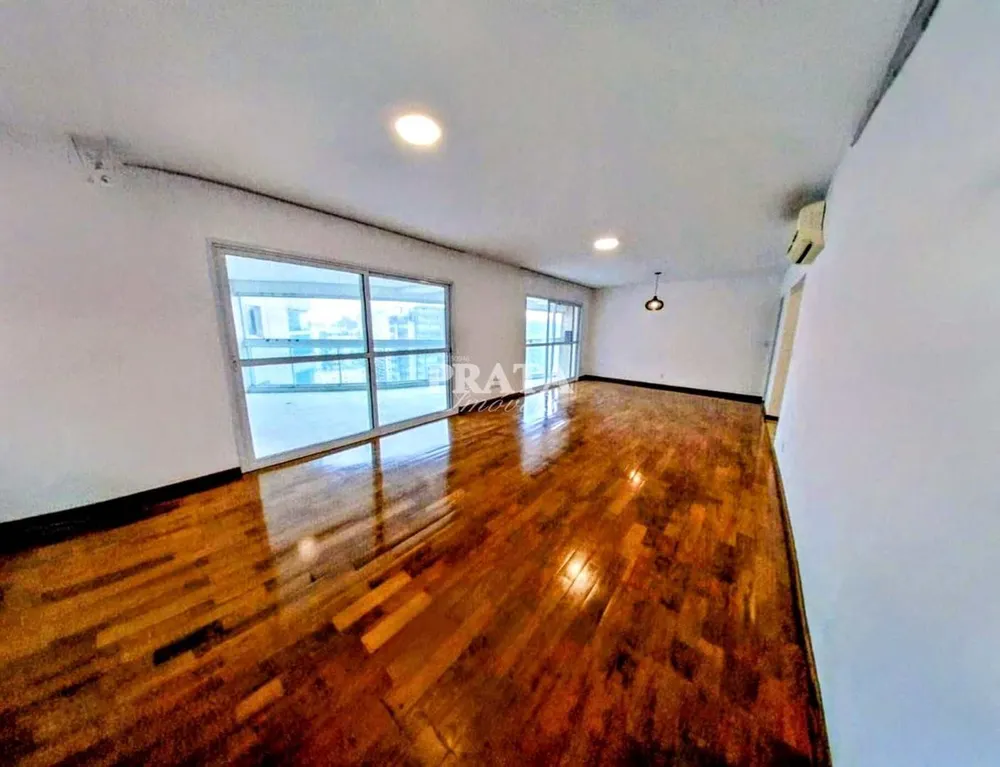Apartamento, 4 quartos, 204 m² - Foto 5
