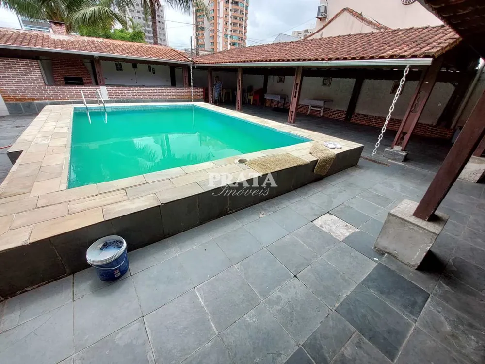 Casa, 3 quartos, 327 m² - Foto 1