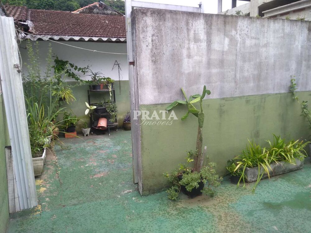 Casa à venda com 3 quartos, 183m² - Foto 4
