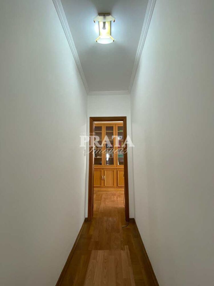 Apartamento à venda com 3 quartos, 150m² - Foto 4