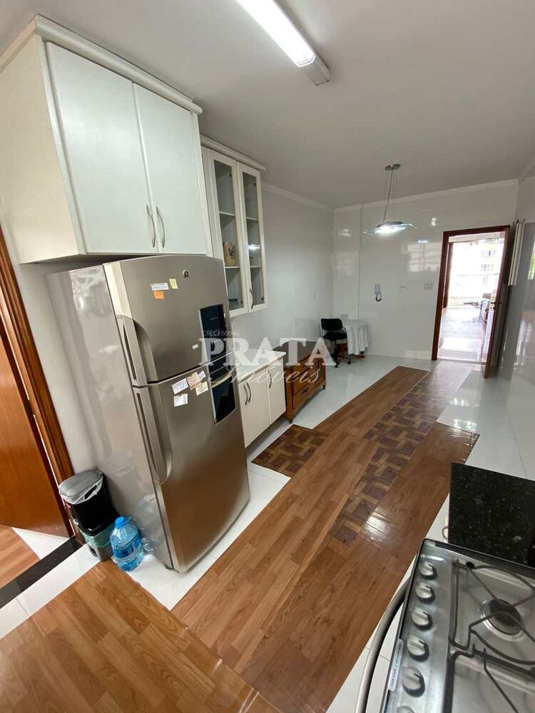 Apartamento à venda com 3 quartos, 150m² - Foto 9