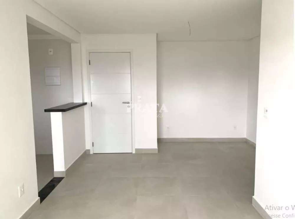 Apartamento à venda com 1 quarto, 57m² - Foto 2