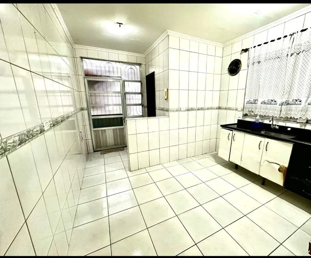 Casa, 3 quartos, 230 m² - Foto 12