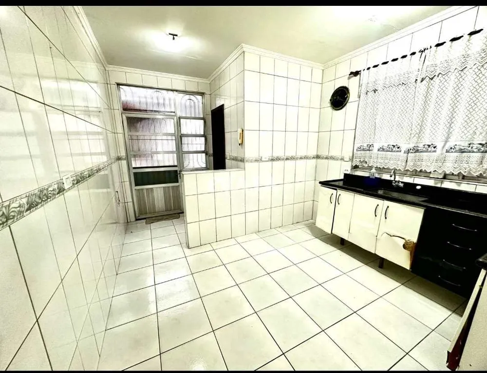 Casa, 3 quartos, 230 m² - Foto 9