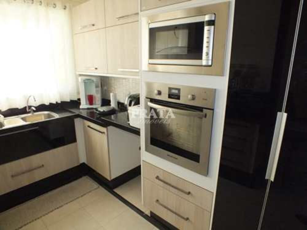 Sobrado à venda com 2 quartos, 300m² - Foto 16