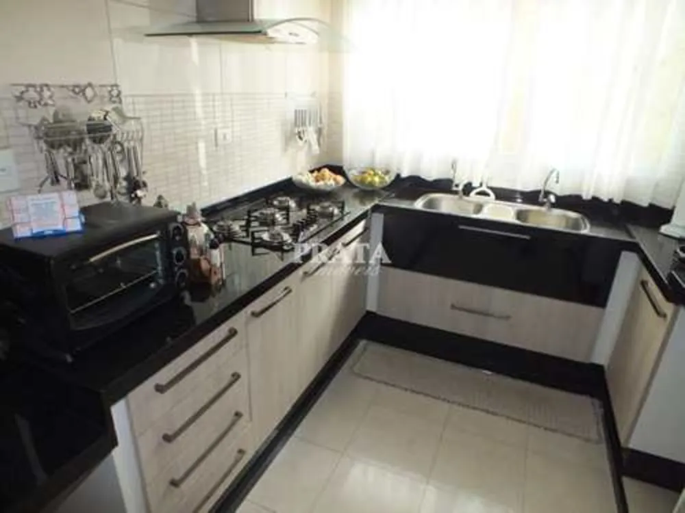 Sobrado, 2 quartos, 300 m² - Foto 27