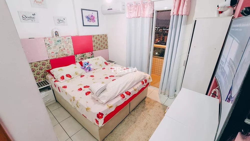 Apartamento à venda com 2 quartos, 73m² - Foto 4