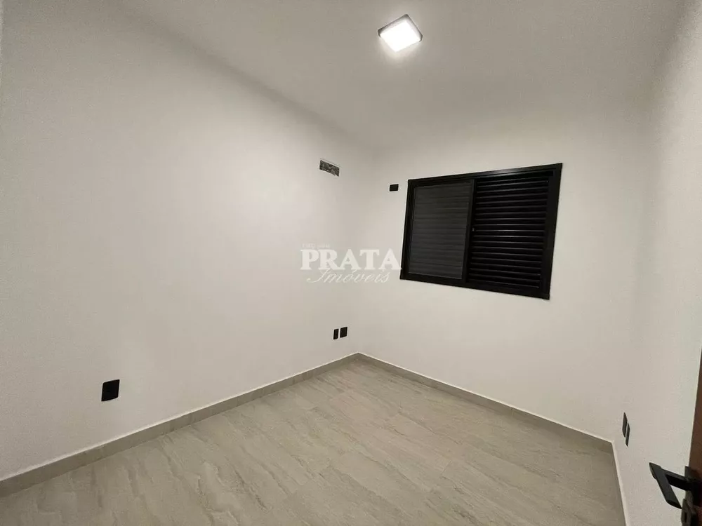 Casa à venda com 3 quartos, 99m² - Foto 4