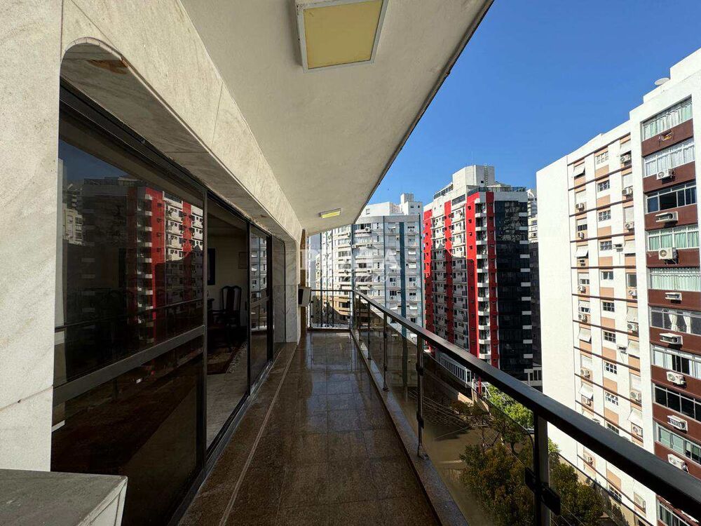 Apartamento, 4 quartos, 258 m² - Foto 1