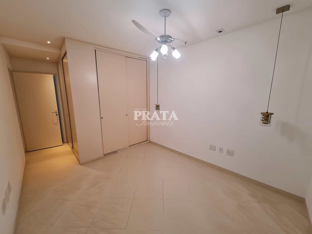 Casa à venda com 4 quartos, 185m² - Foto 2