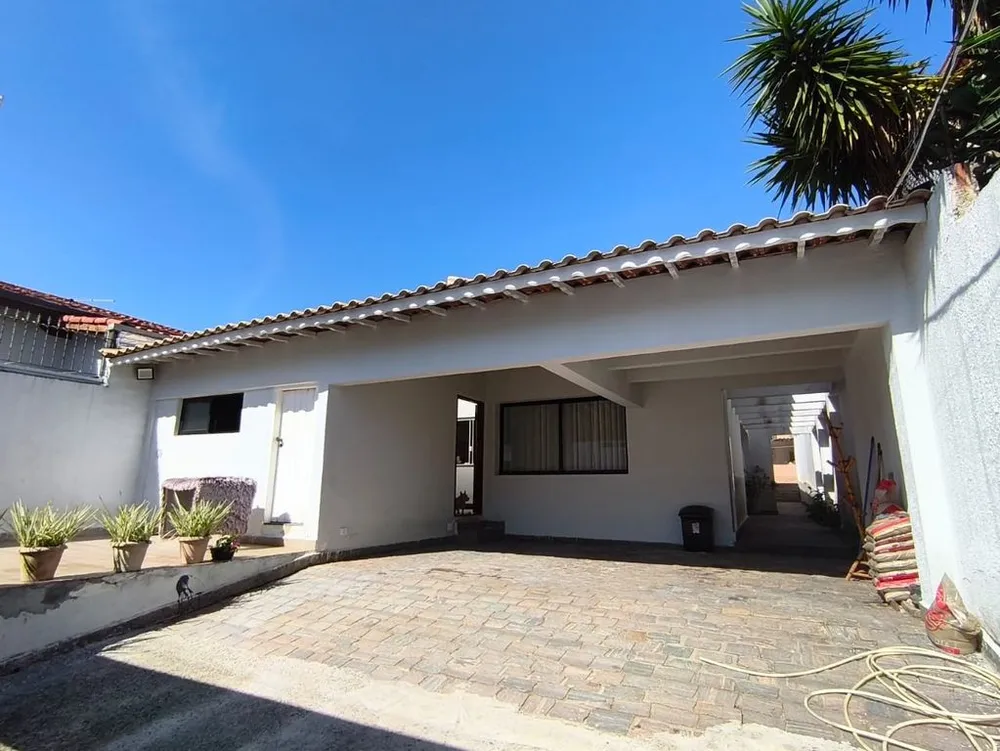 Casa, 3 quartos, 208 m² - Foto 1