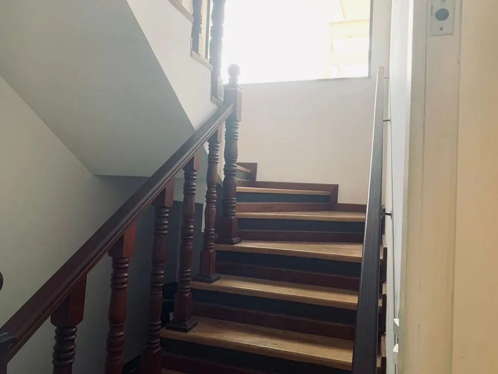 Casa, 4 quartos, 290 m² - Foto 1