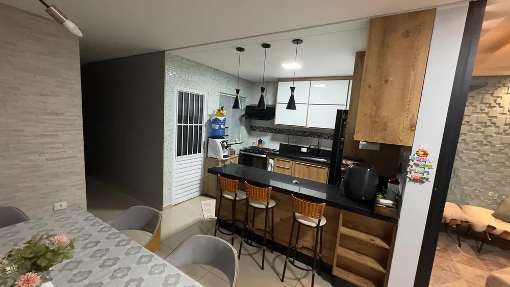 Casa, 3 quartos, 170 m² - Foto 3