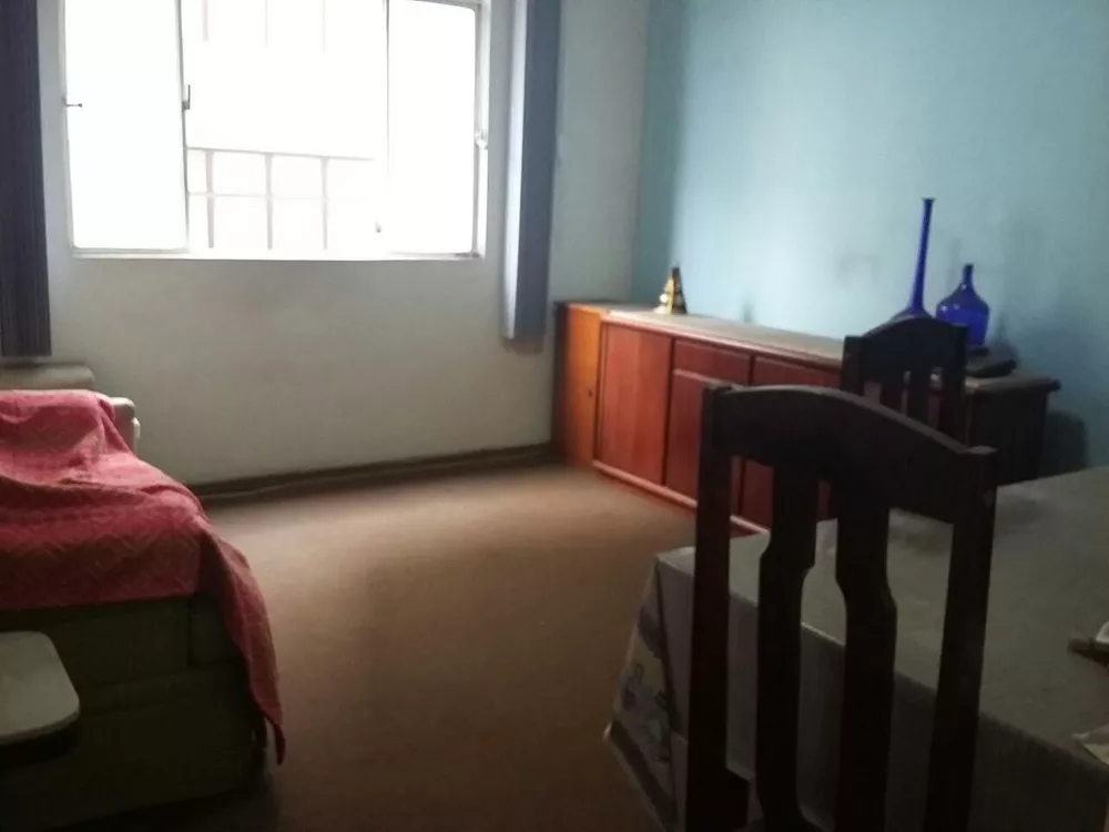 Apartamento à venda com 2 quartos, 65m² - Foto 2