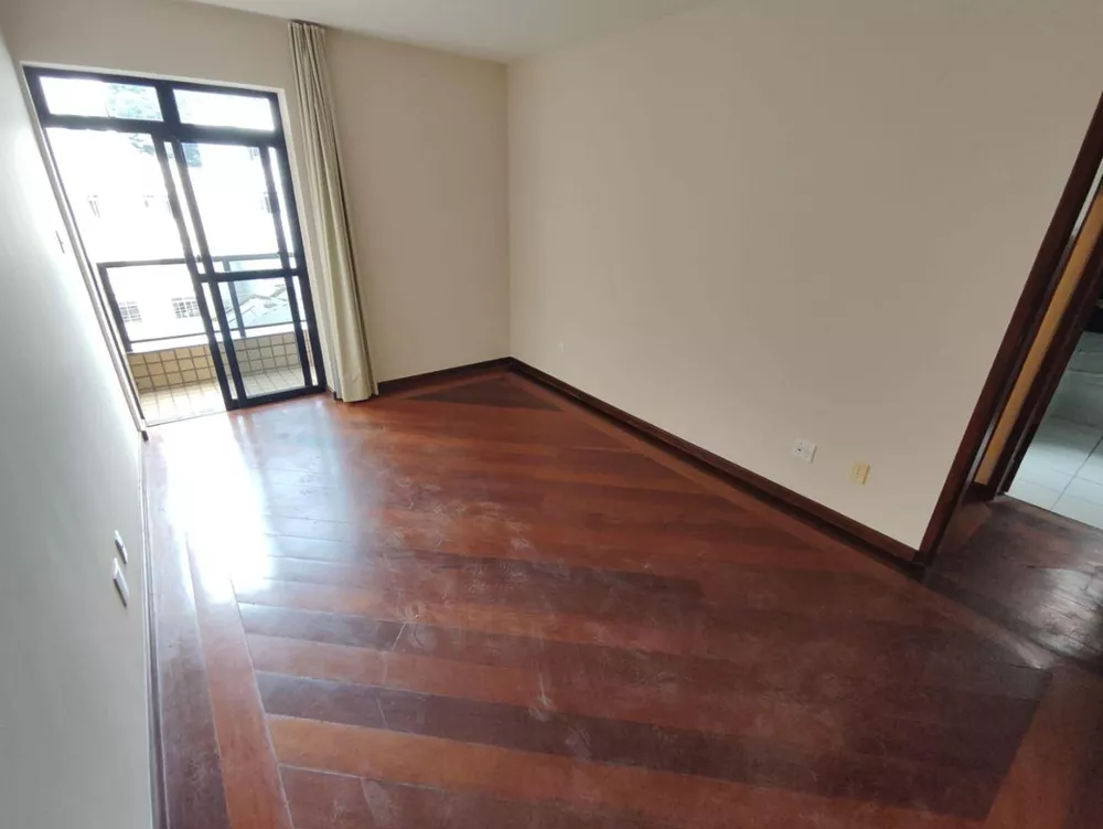 Apartamento à venda com 2 quartos, 115m² - Foto 3