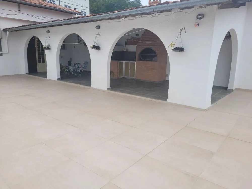 Casa, 5 quartos, 437 m² - Foto 1