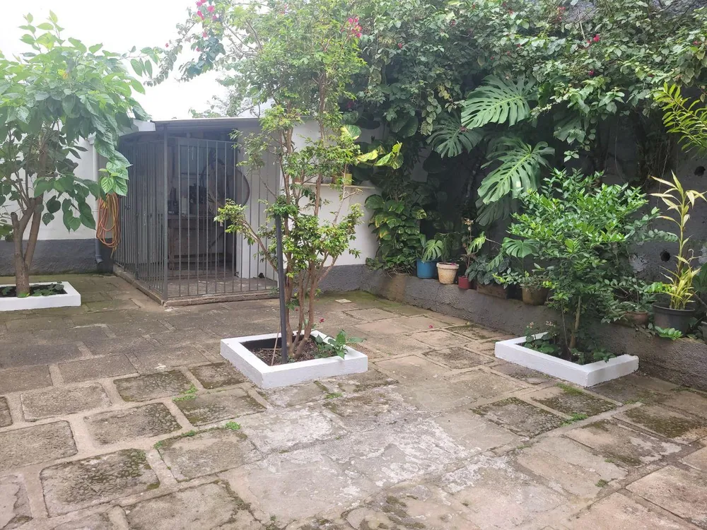 Casa, 5 quartos, 437 m² - Foto 1